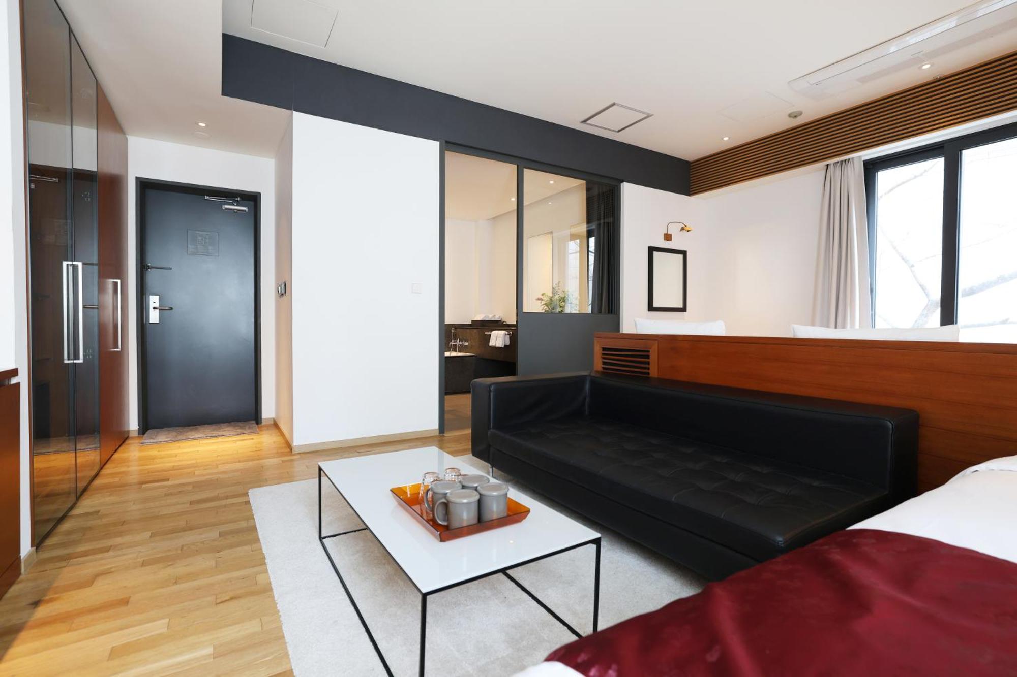Seoul Hotel Shinshin Myeongdong מראה חיצוני תמונה